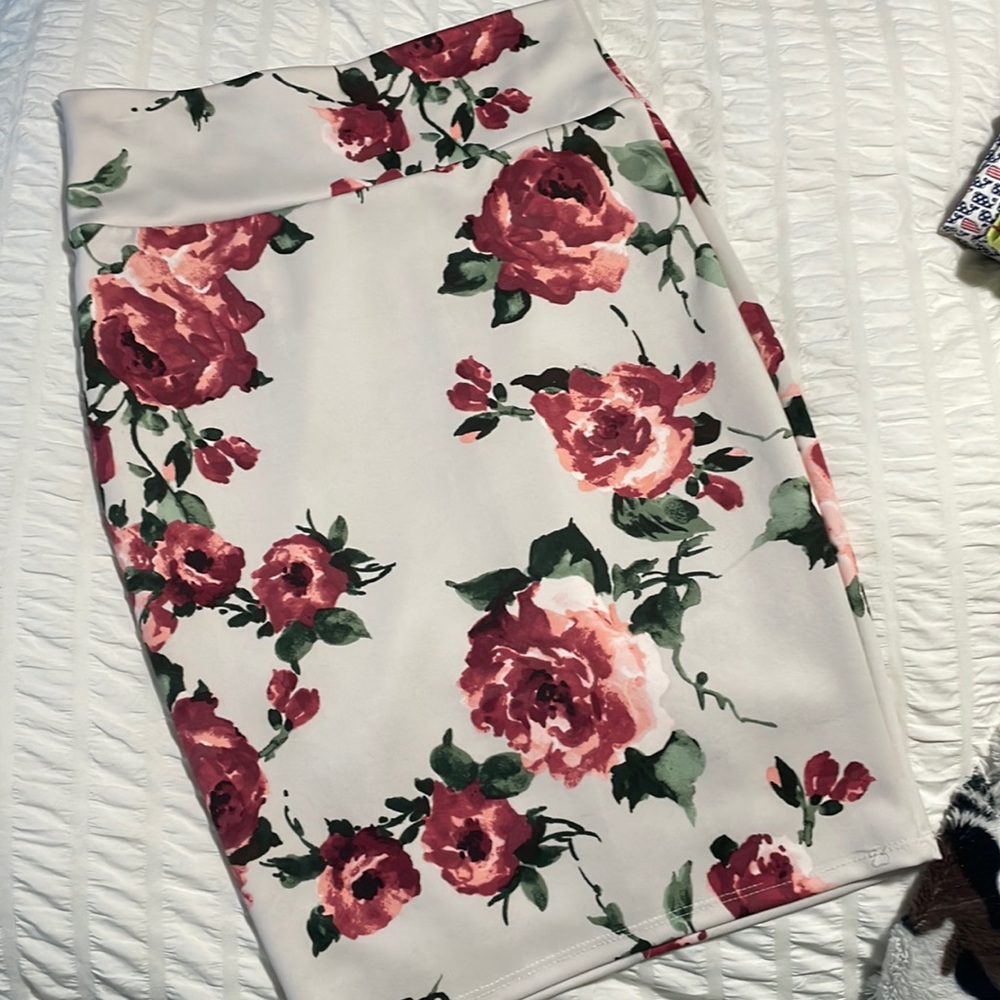 Pencil skirt